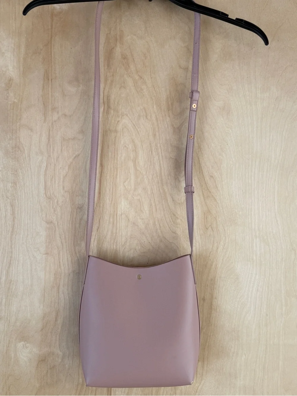 SAMARA Minimalist Vegan Leather Shoulder Bag in Blush Pink